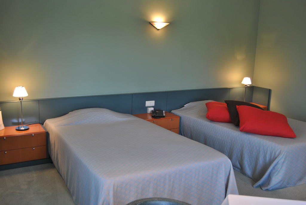 Greenpark Hotel Sint-Pieters-Leeuw Δωμάτιο φωτογραφία